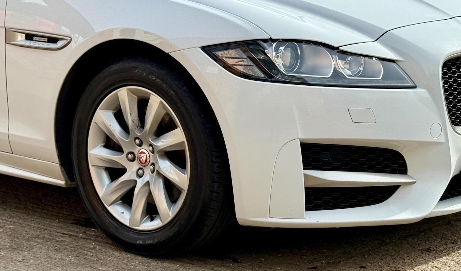 Used Jaguar XF 2019 for sale - 78201537: Photo 27