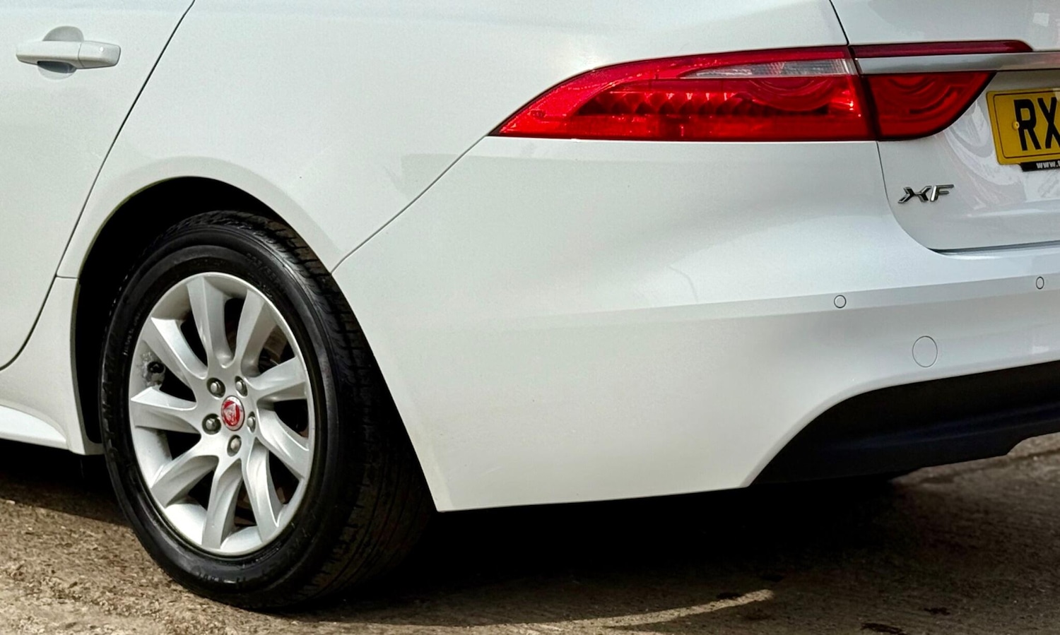 Used Jaguar XF 2019 for sale - 78201537: Photo 33