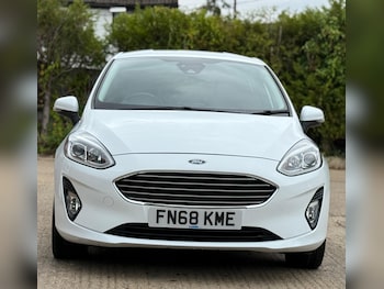 Used Ford Fiesta 2018 for sale - 75392625: Photo