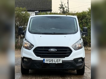 Ford - Transit Custom