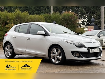 Used Renault Megane 2013 for sale - 76495780: Photo