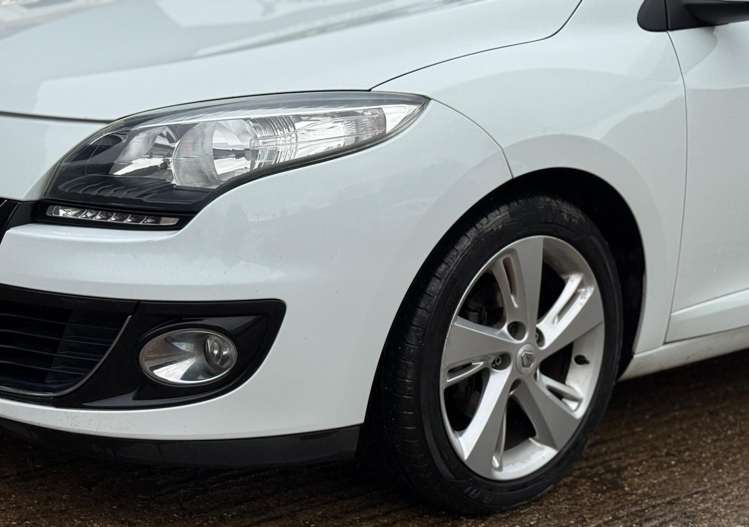 Used Renault Megane 2013 for sale - 76495780: Photo 24