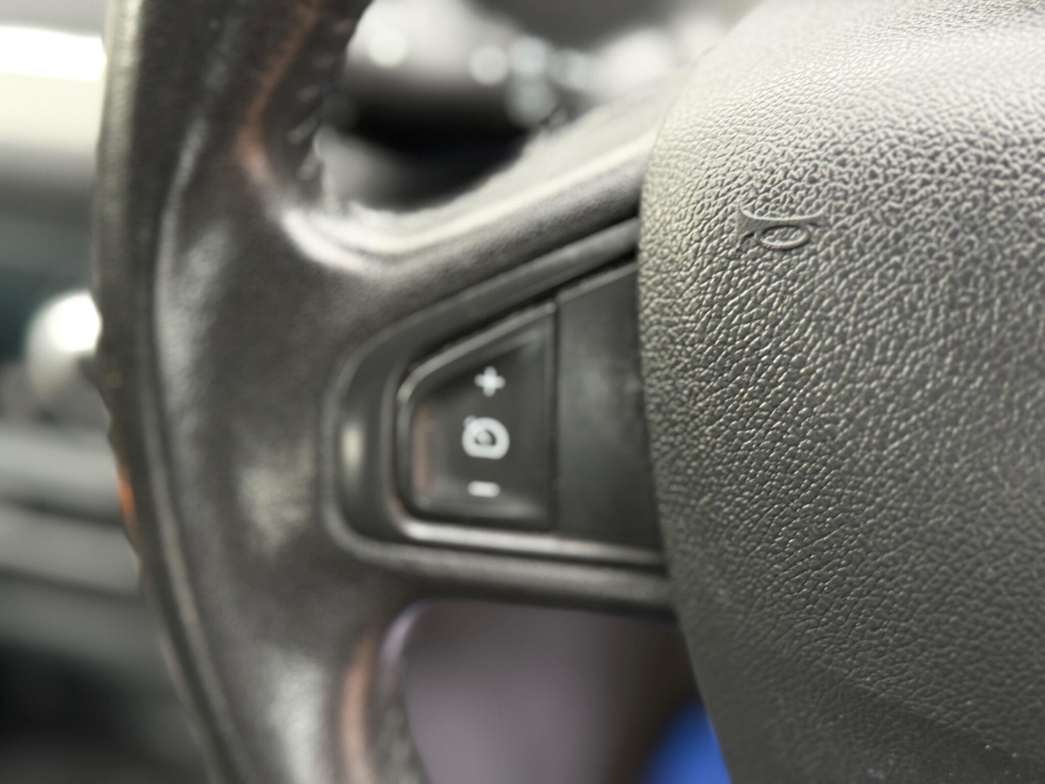 Used Renault Megane 2013 for sale - 76495780: Photo 42