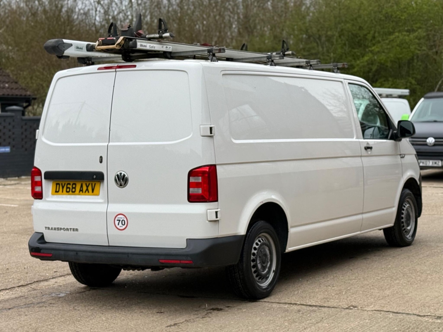 Used Volkswagen Transporter 2018 for sale - 77904296: Photo 11