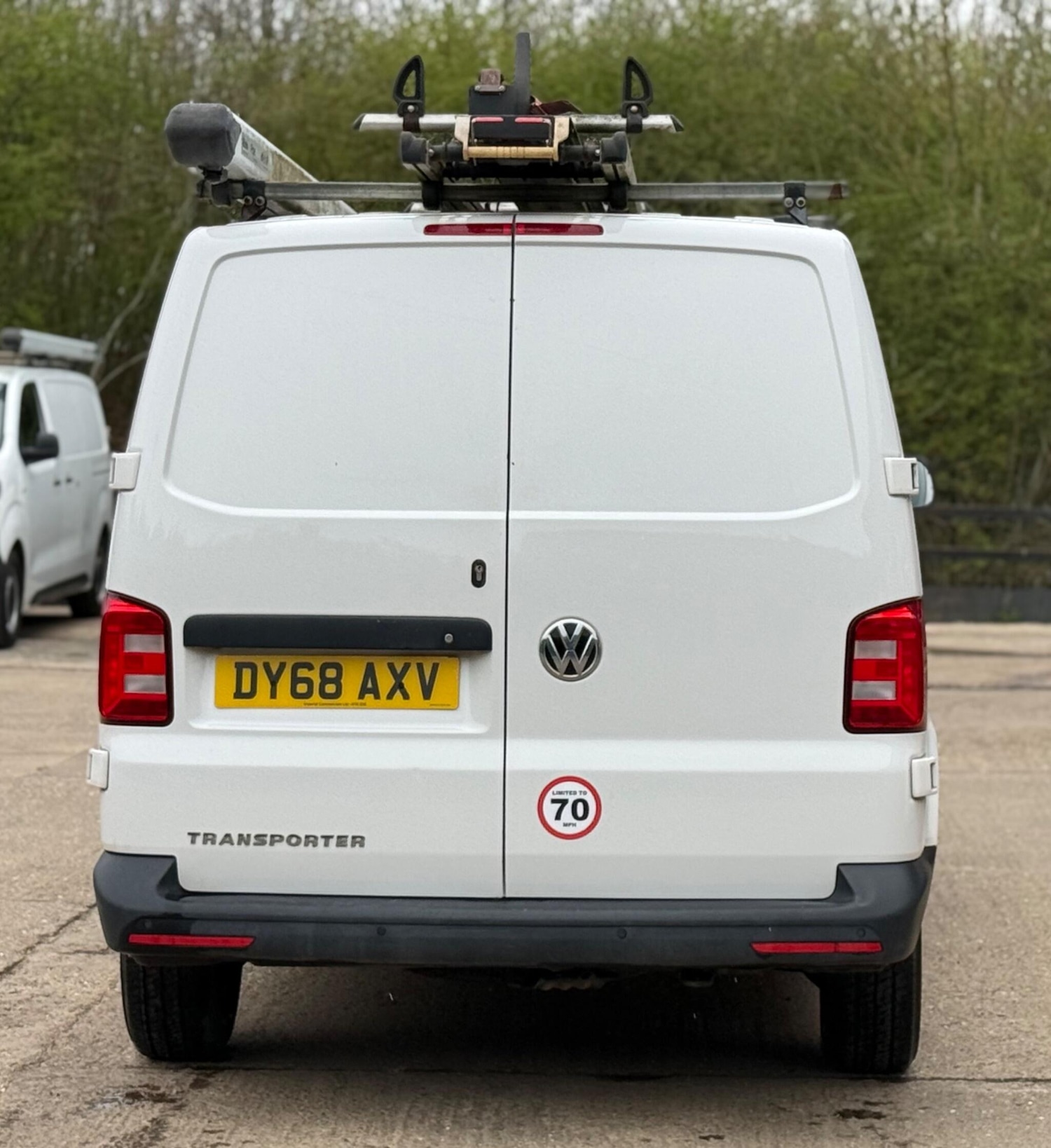 Used Volkswagen Transporter 2018 for sale - 77904296: Photo 12