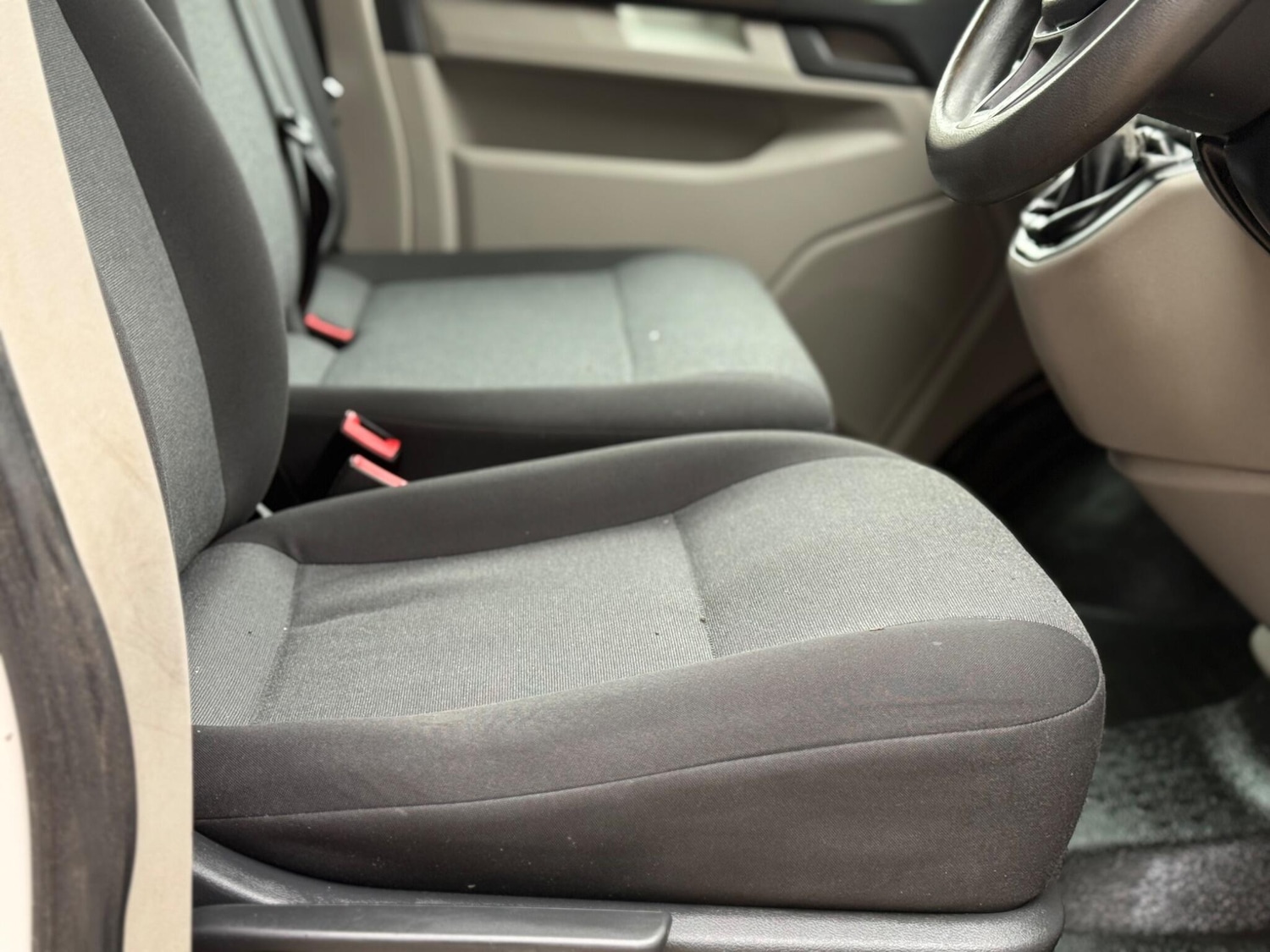 Used Volkswagen Transporter 2018 for sale - 77904296: Photo 34