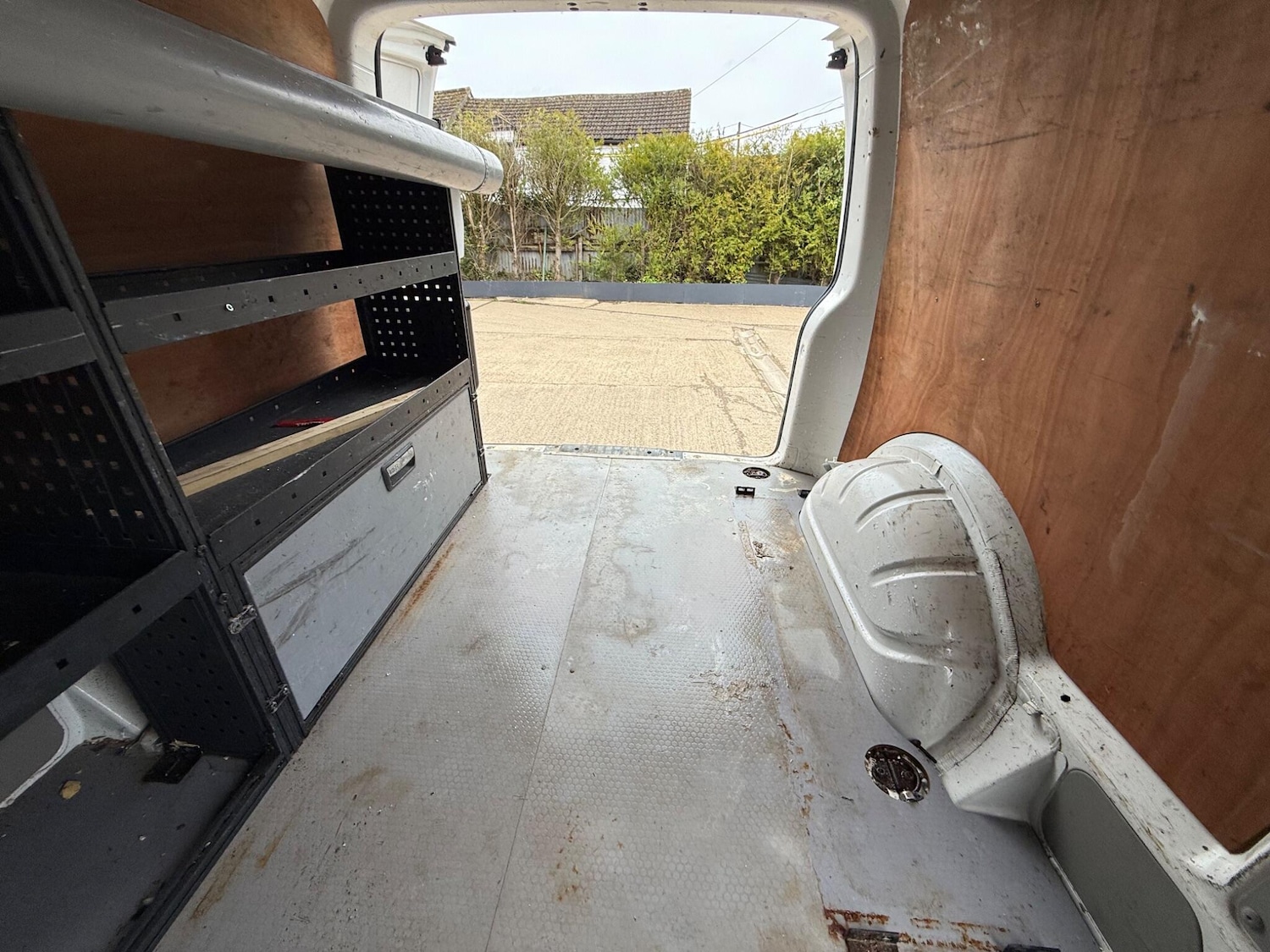 Used Volkswagen Transporter 2018 for sale - 77904296: Photo 44