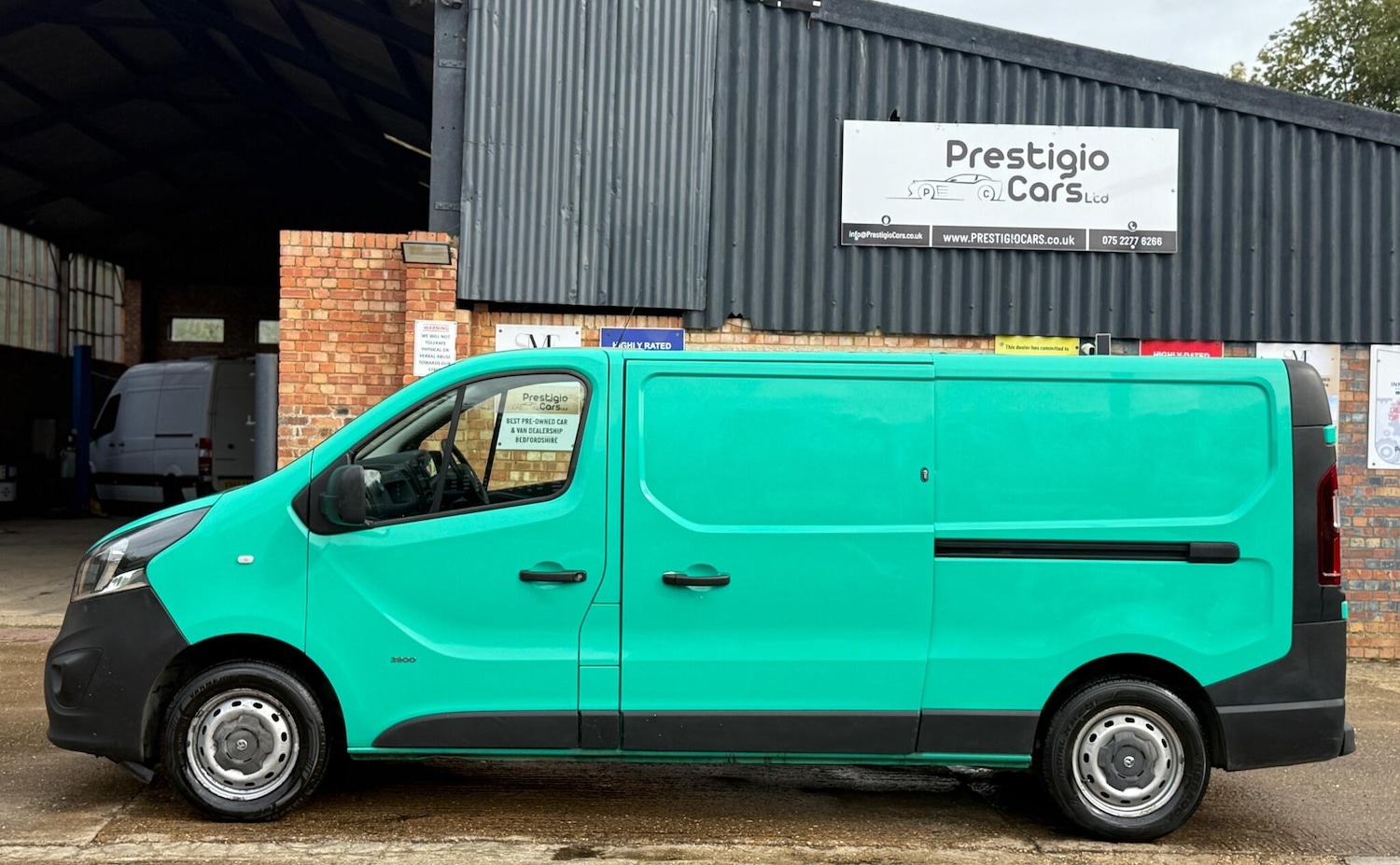 Used Vauxhall Vivaro 2017 for sale - 76046946: Photo 8