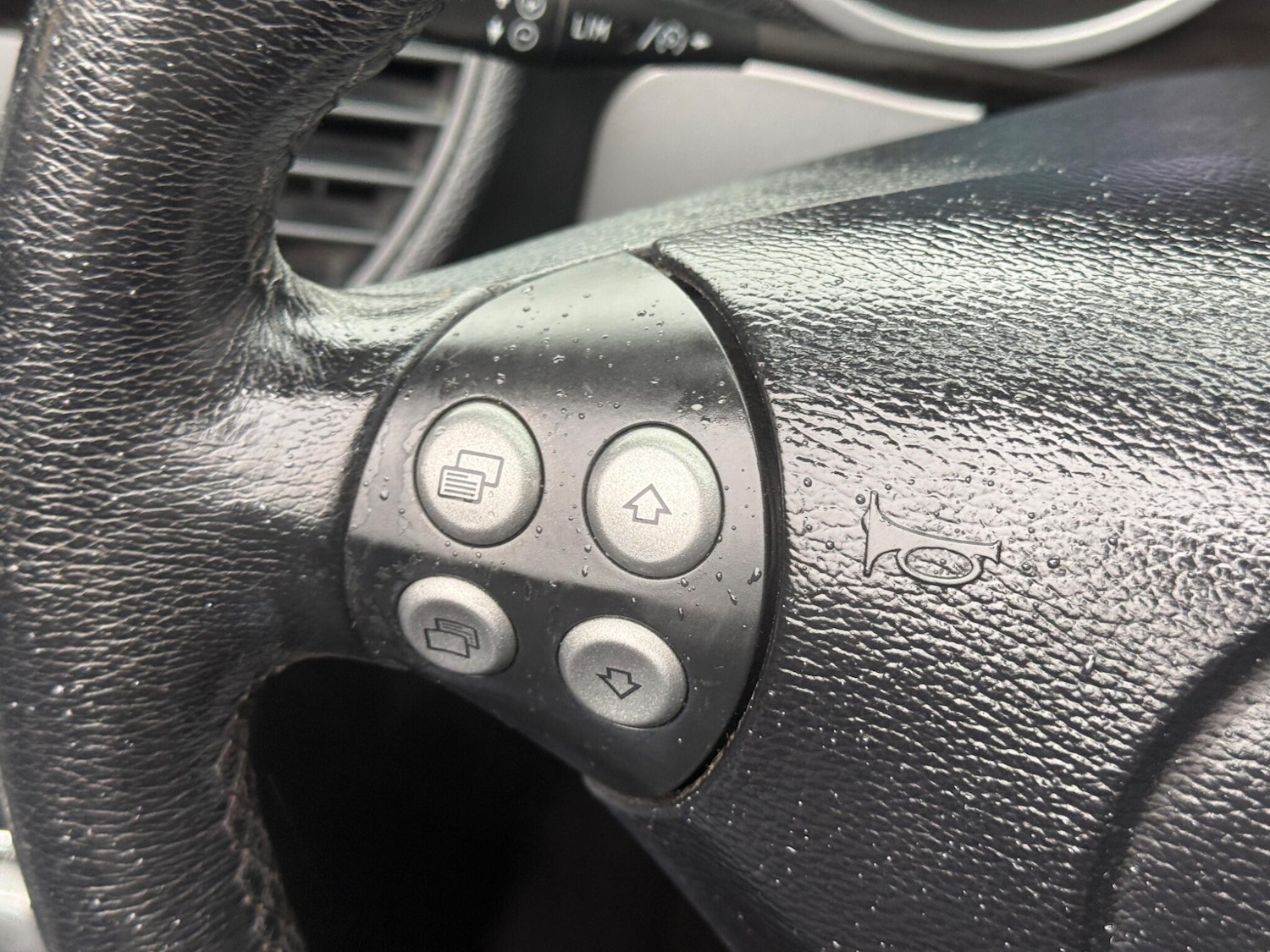 Used Mercedes-Benz SLK 2008 for sale - 77578831: Photo 25