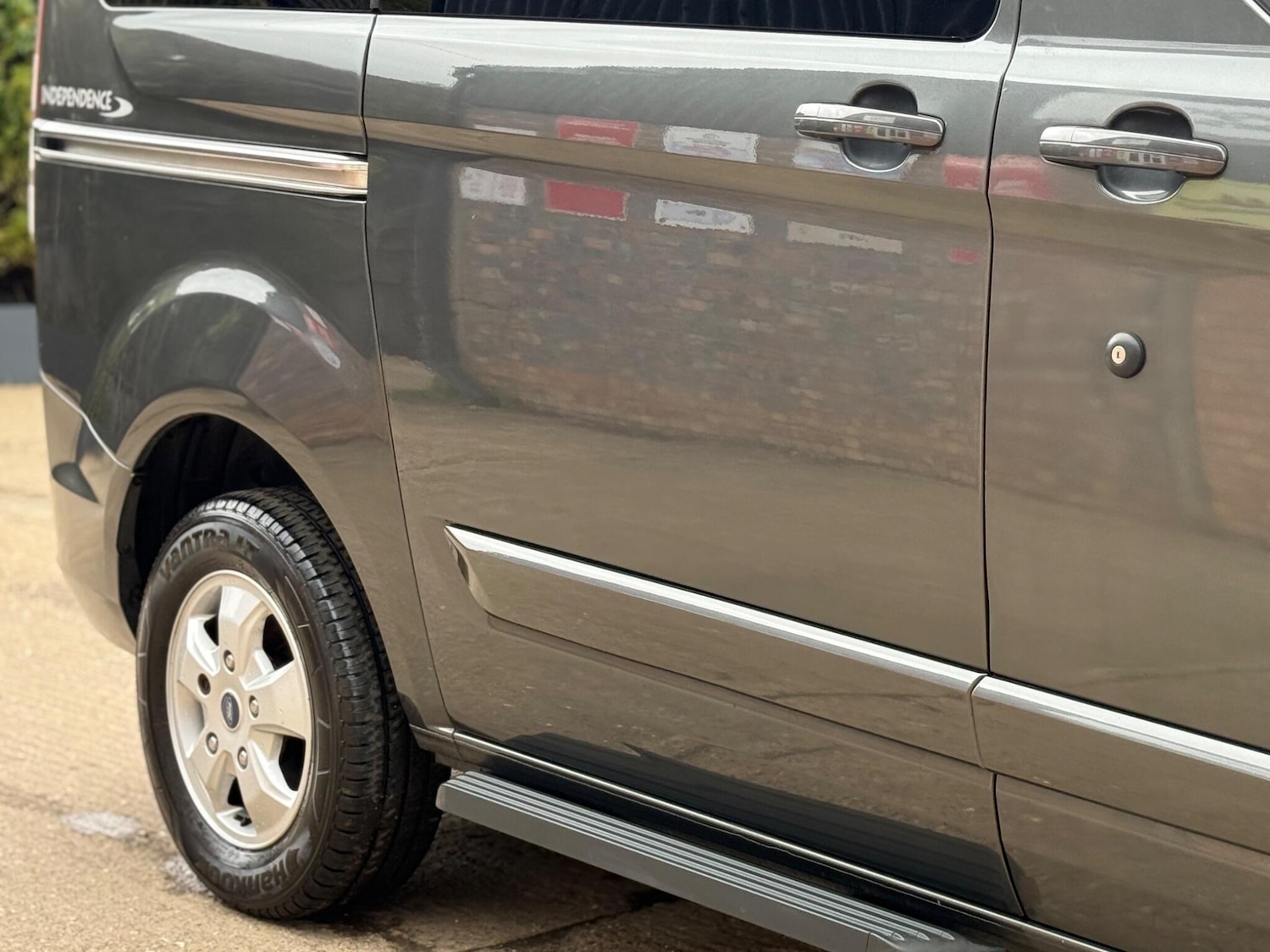 Used Ford Tourneo Custom 2017 for sale - 78078580: Photo 21