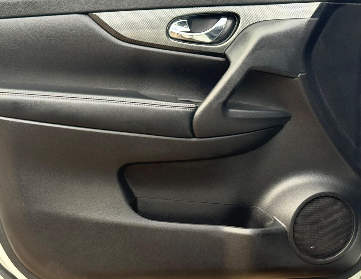 Used Nissan X-Trail 2016 for sale - 77072133: Photo 18