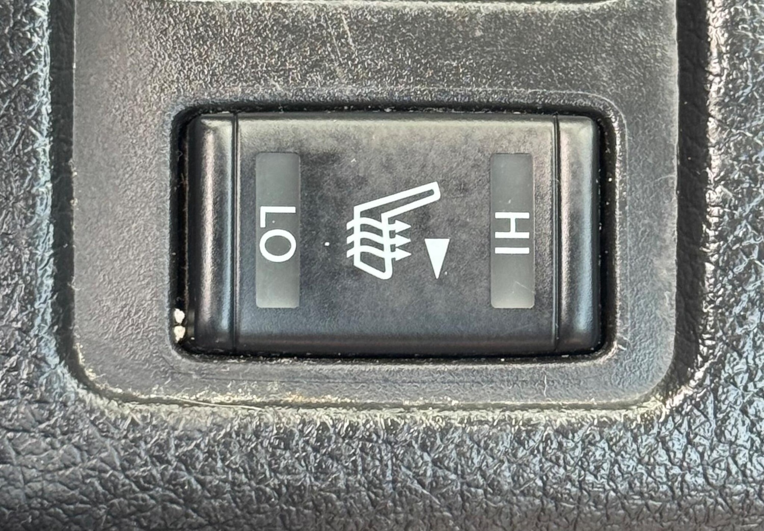 Used Nissan X-Trail 2016 for sale - 77072133: Photo 46