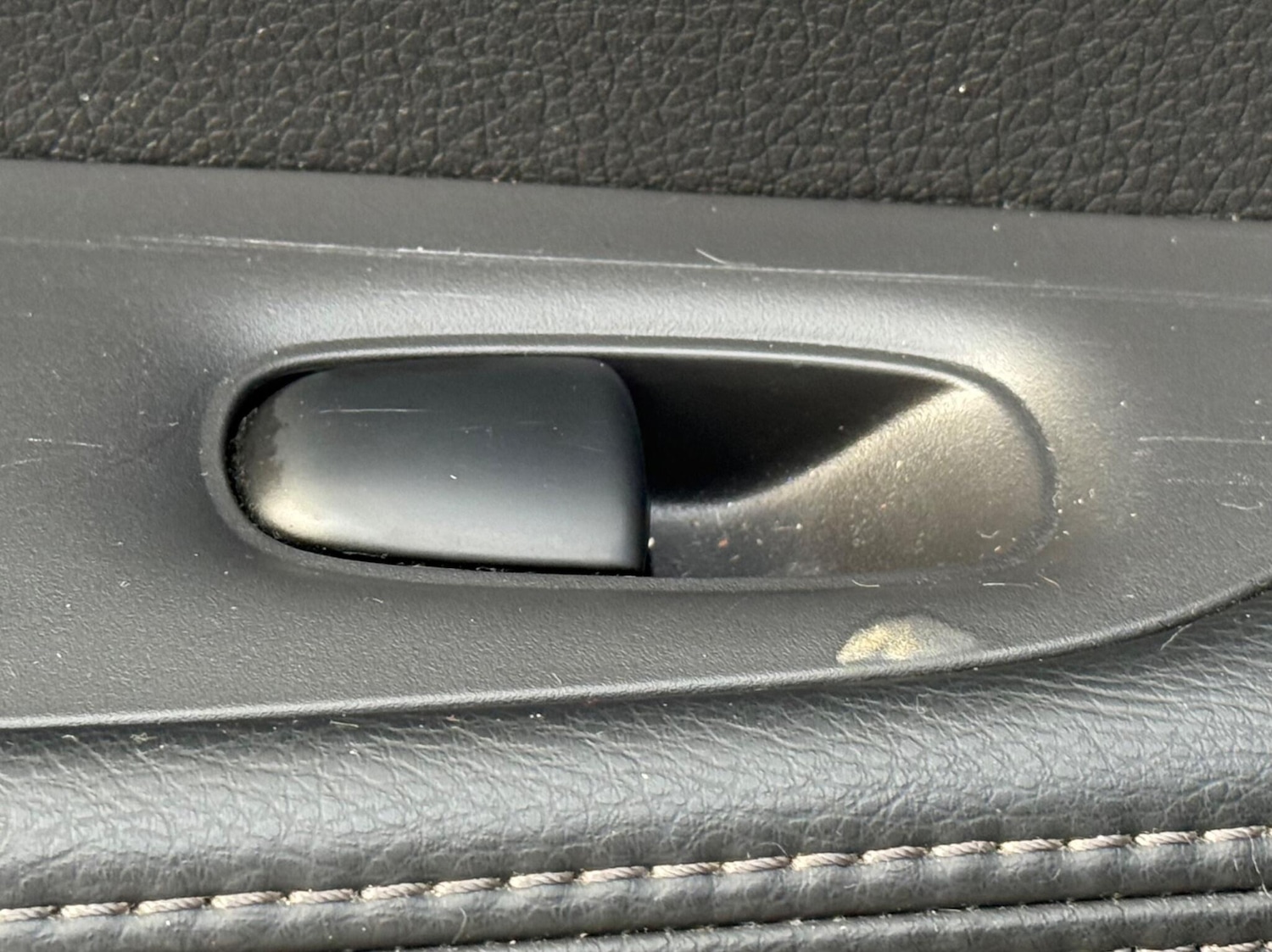 Used Nissan X-Trail 2016 for sale - 77072133: Photo 51