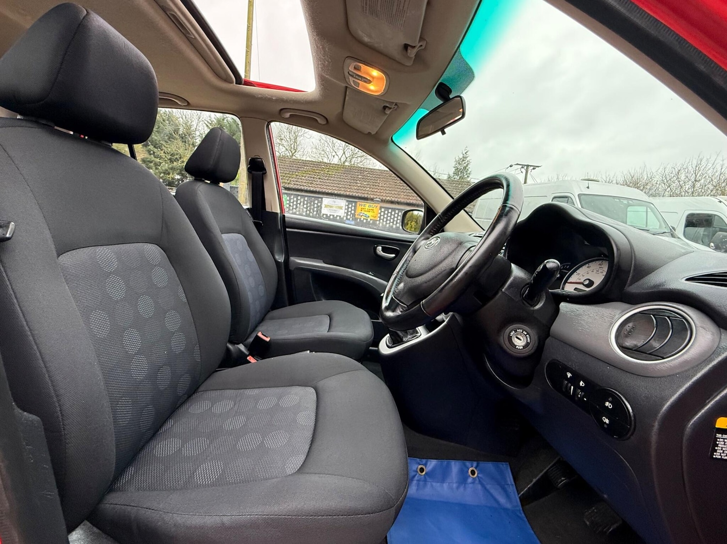 Used Hyundai i10 2009 for sale - 77408842: Photo 14