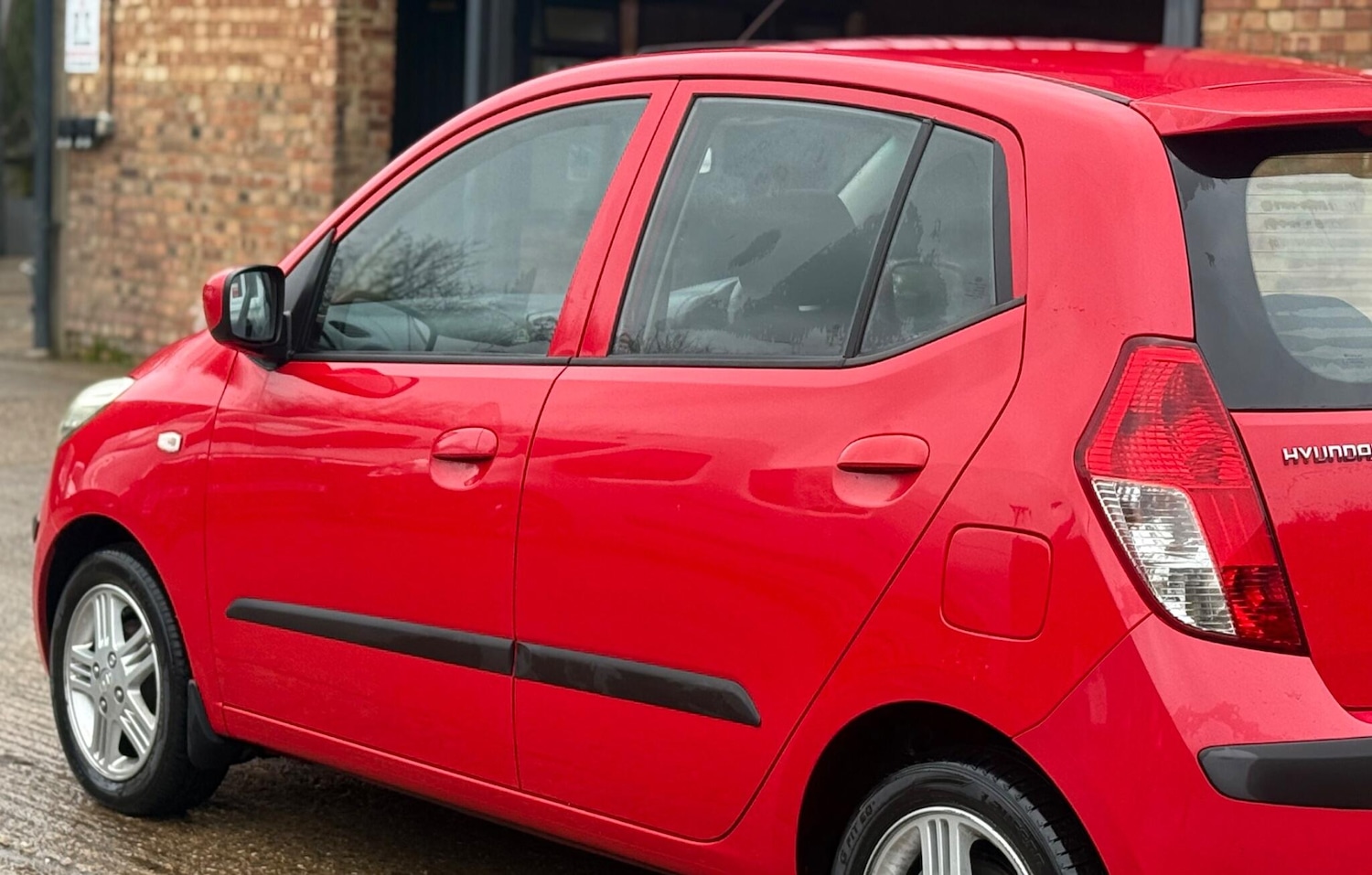 Used Hyundai i10 2009 for sale - 77408842: Photo 35