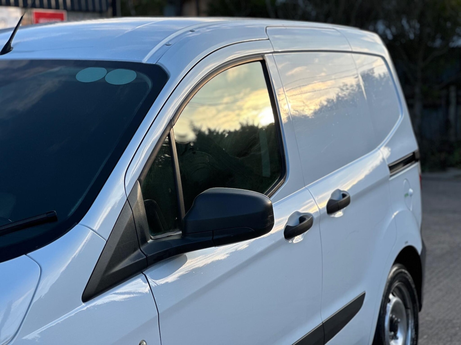 Used Ford Transit Courier 2020 for sale - 77045759: Photo 22