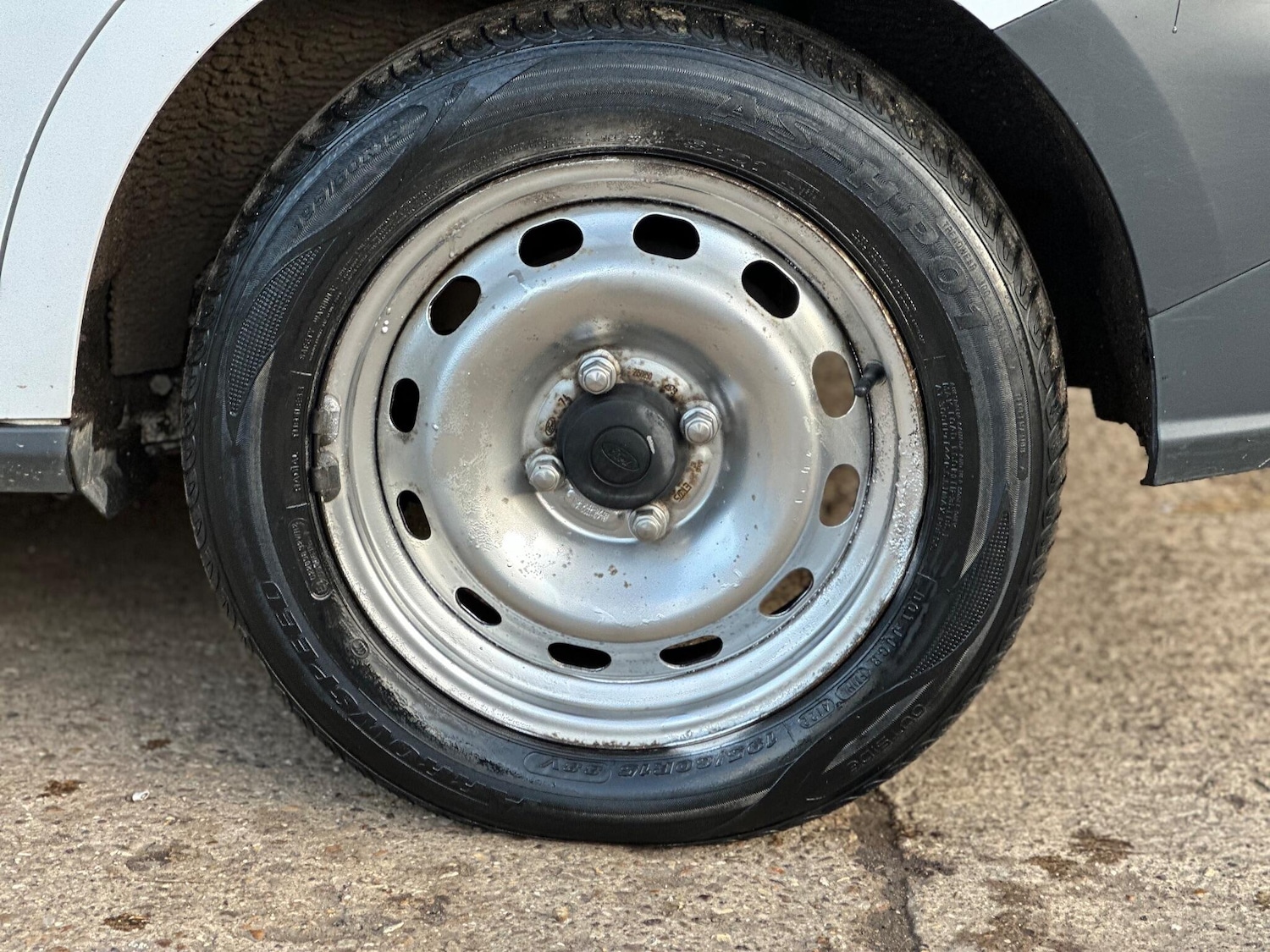 Used Ford Transit Courier 2020 for sale - 77045759: Photo 41