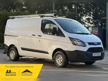 Used Ford Transit Custom 2017 for sale - 77878707: Photo
