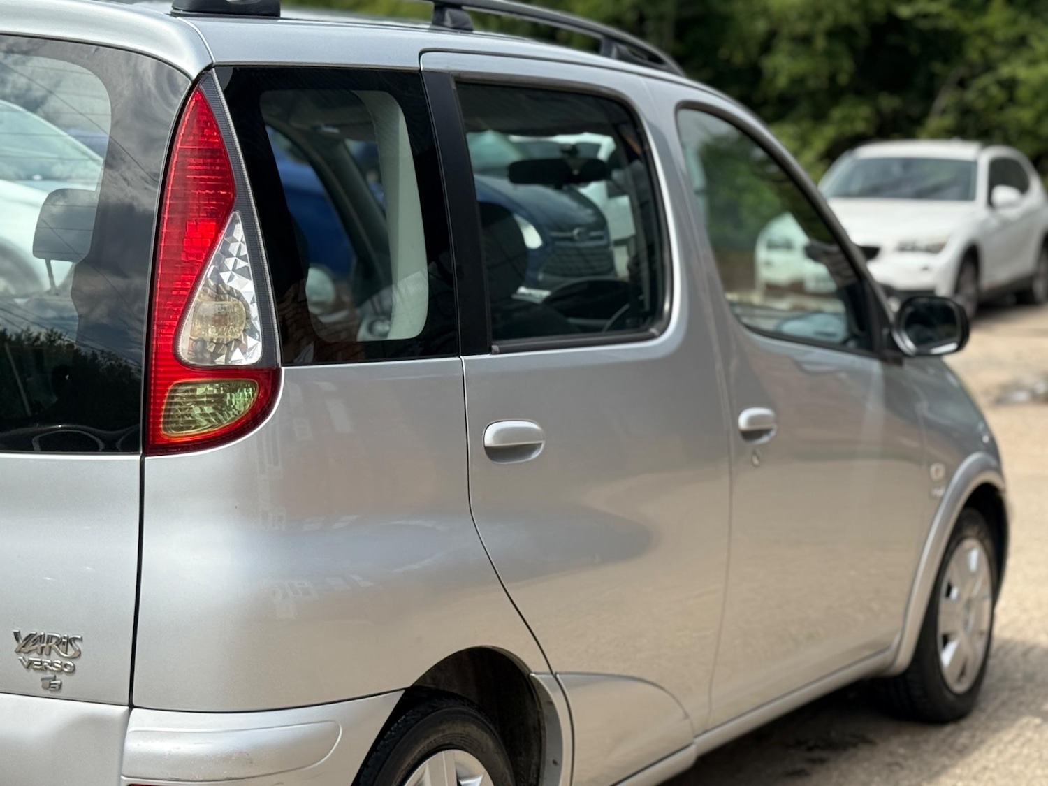 Vehicle 29