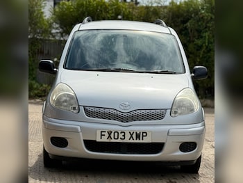 Used Toyota Yaris Verso 2003 for sale - 75106377: Photo