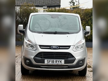 Used Ford Tourneo Custom 2018 for sale - 77460427: Photo