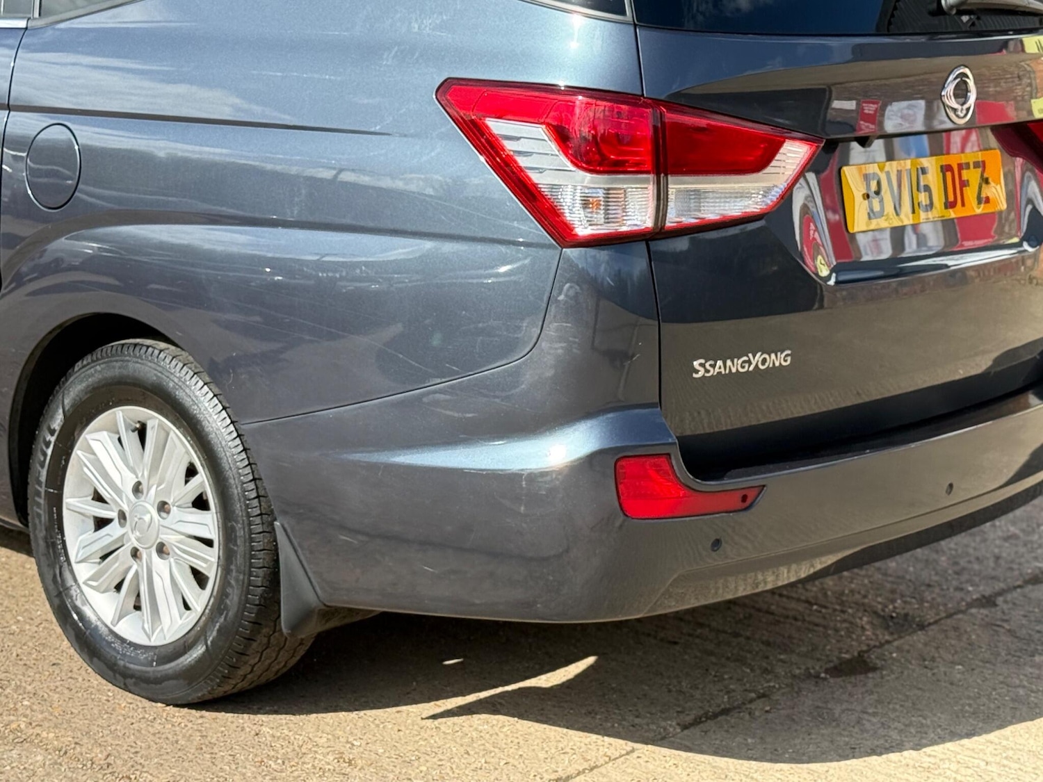 Used Ssangyong Turismo 2015 for sale - 78056019: Photo 28