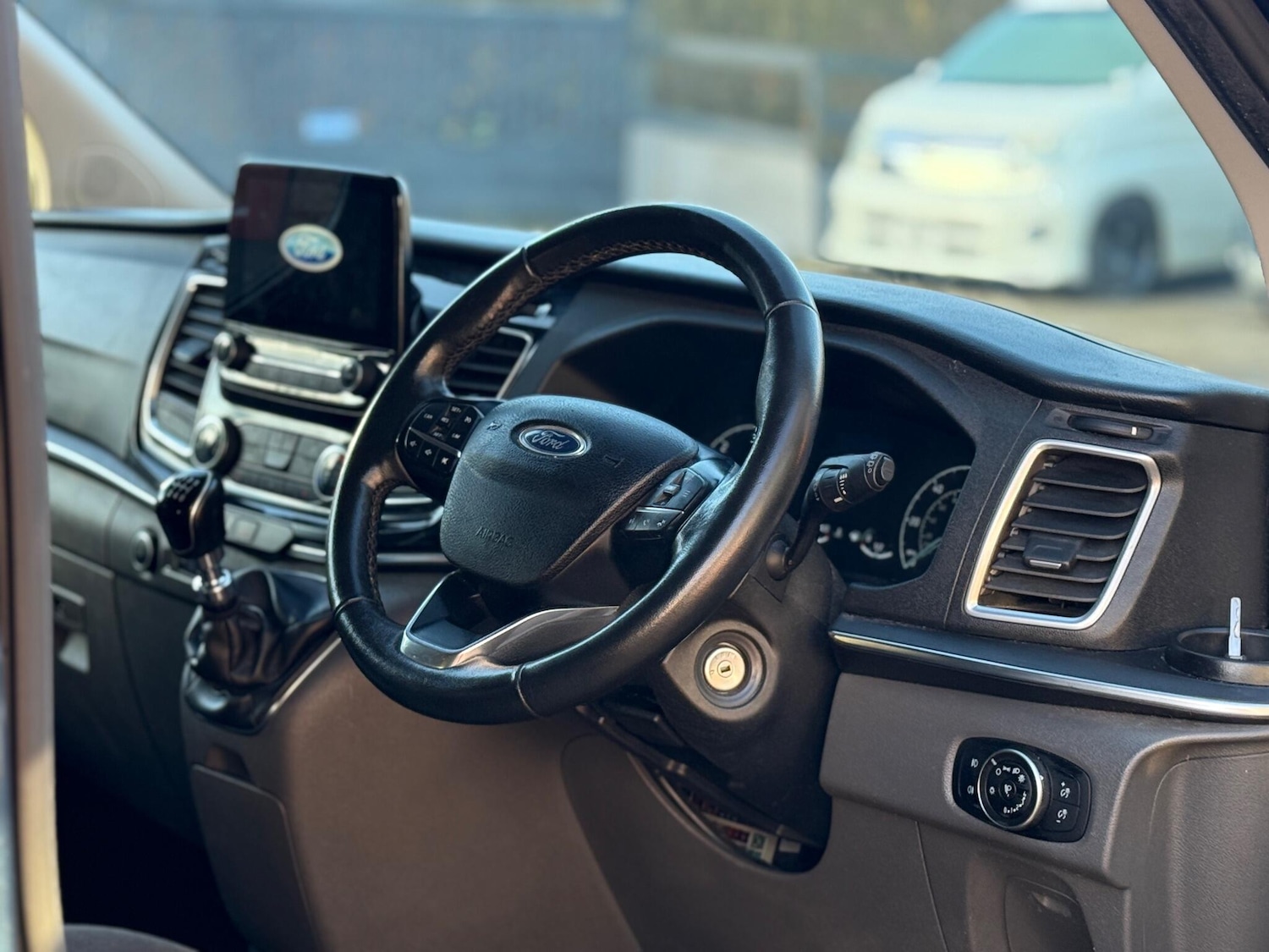 Used Ford Tourneo Custom 2018 for sale - 77002034: Photo 11