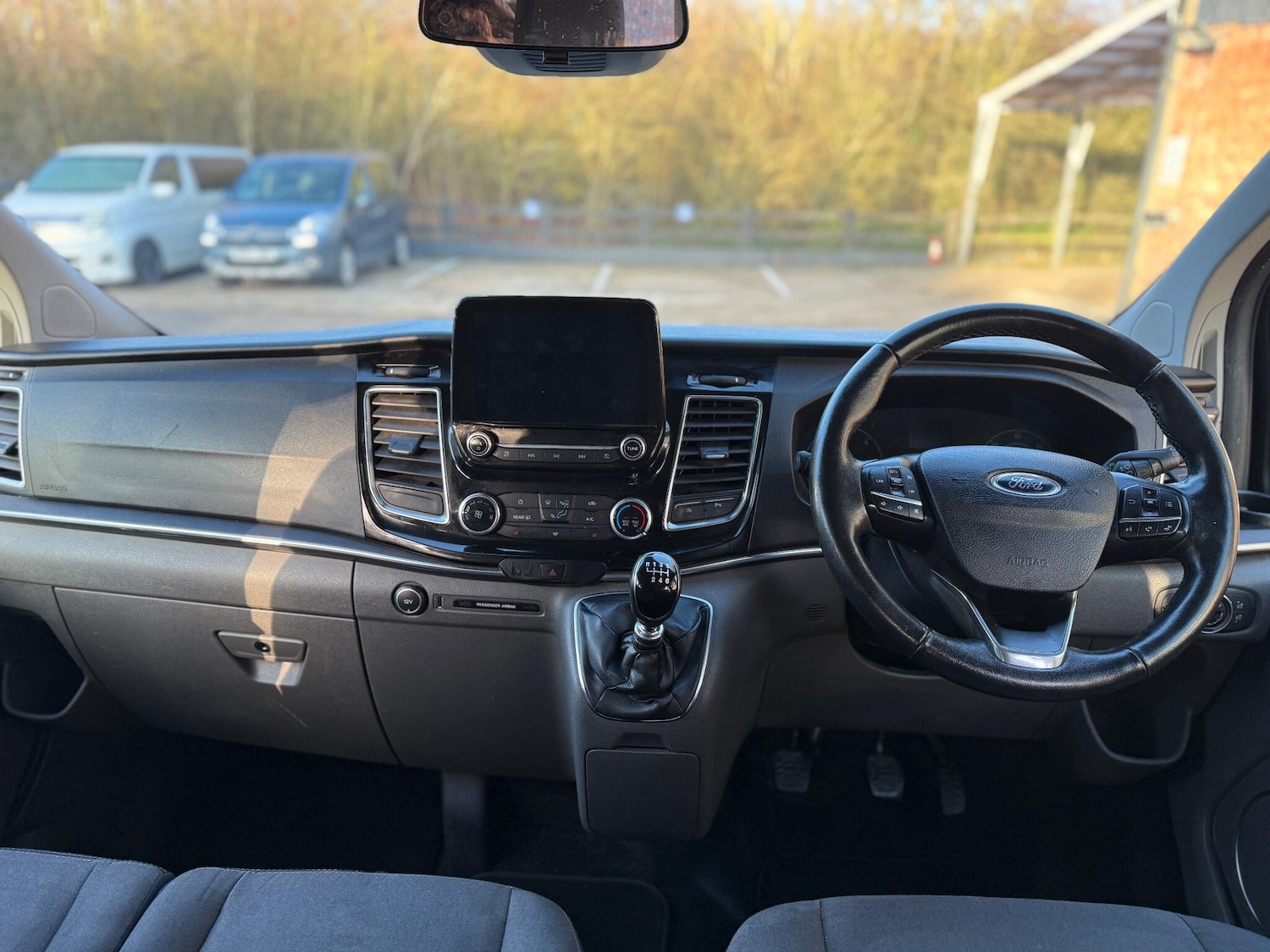 Used Ford Tourneo Custom 2018 for sale - 77002034: Photo 18