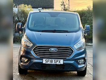 Used Ford Tourneo Custom 2018 for sale - 77002034: Photo