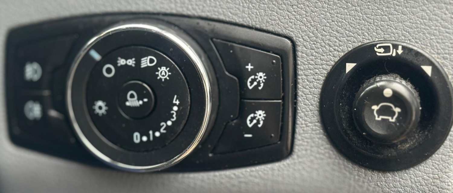 Used Ford Transit 2018 for sale - 75982925: Photo 21