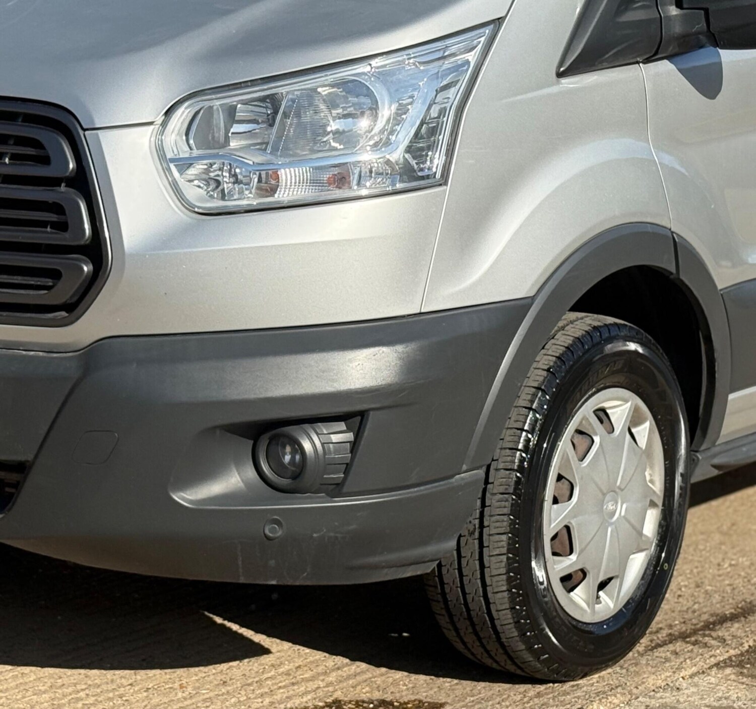 Used Ford Transit 2018 for sale - 75982925: Photo 33