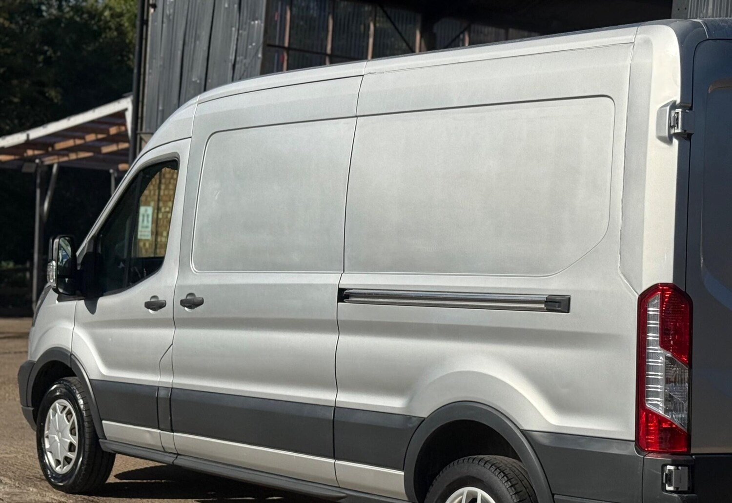 Used Ford Transit 2018 for sale - 75982925: Photo 37