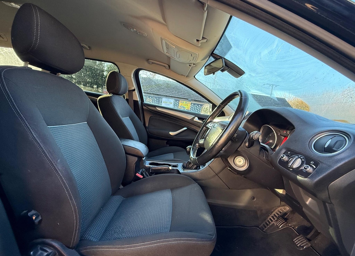 Used Ford Mondeo 2012 for sale - 76792449: Photo 14