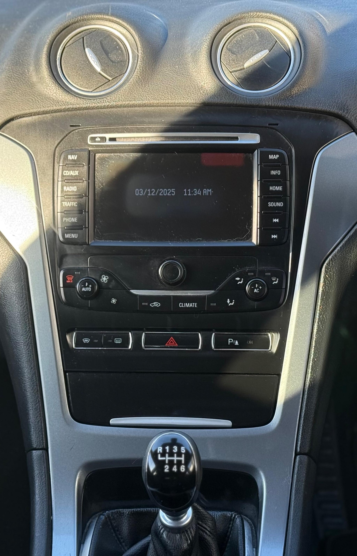 Used Ford Mondeo 2012 for sale - 76792449: Photo 23