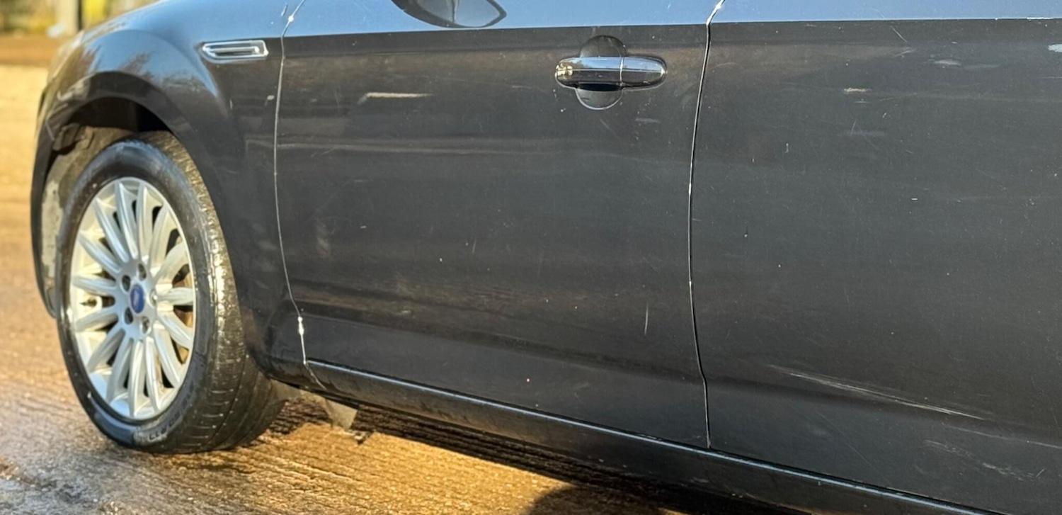 Used Ford Mondeo 2012 for sale - 76792449: Photo 35