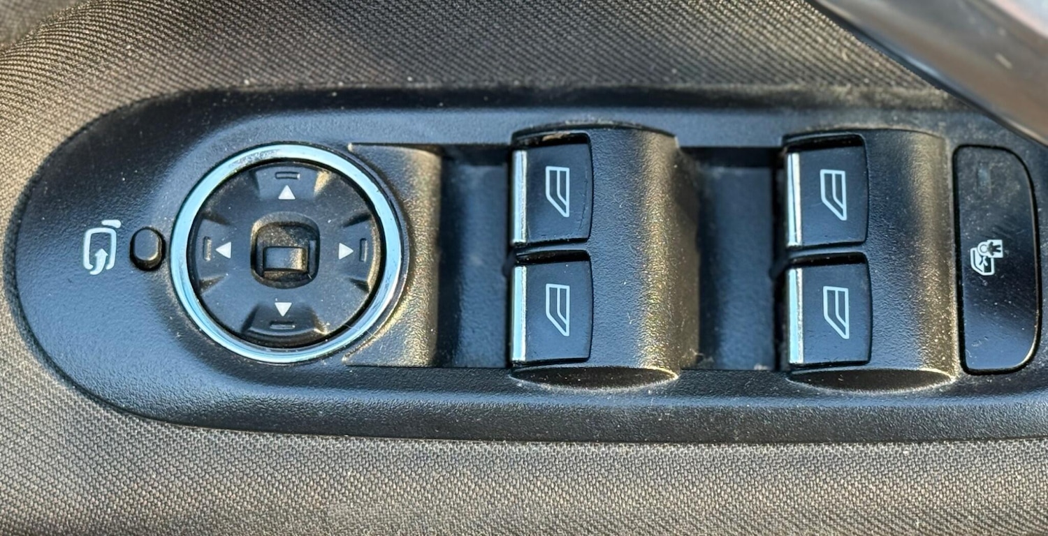 Used Ford Mondeo 2012 for sale - 76792449: Photo 43