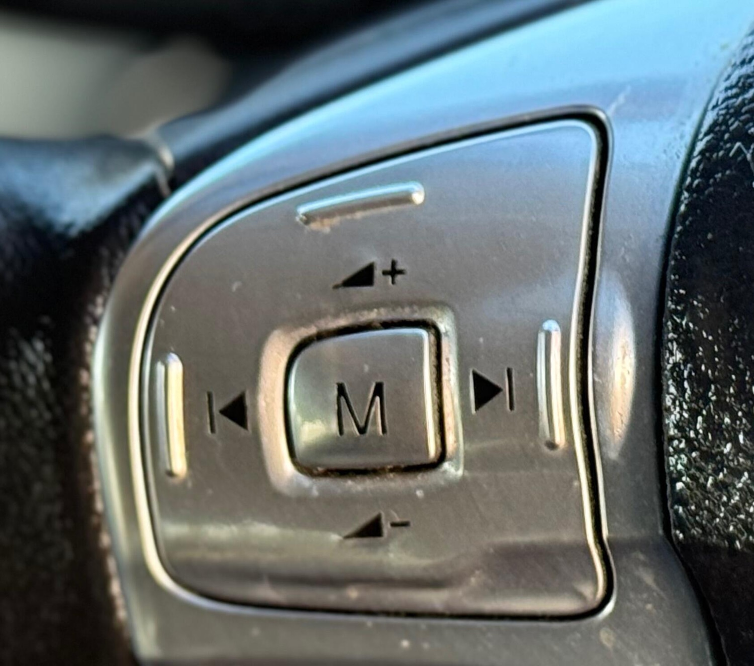 Used Ford Mondeo 2012 for sale - 76792449: Photo 45