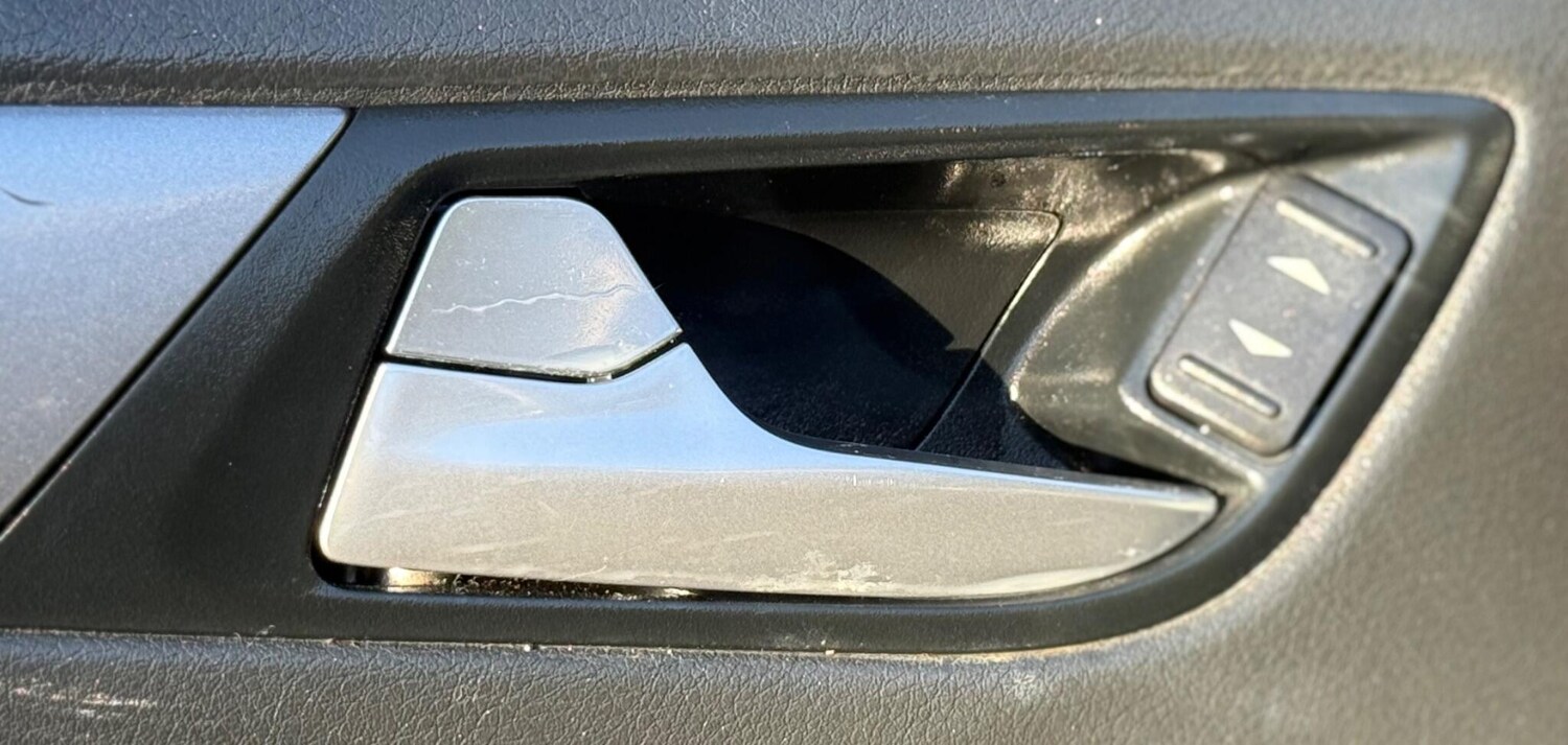 Used Ford Mondeo 2012 for sale - 76792449: Photo 47