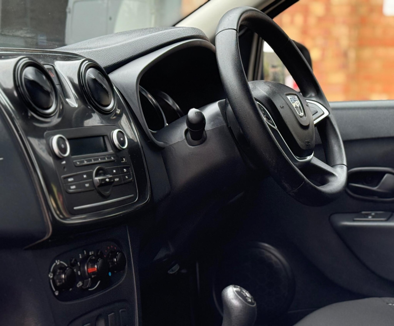 Used Dacia Logan MCV 2019 for sale - 76236857: Photo 16