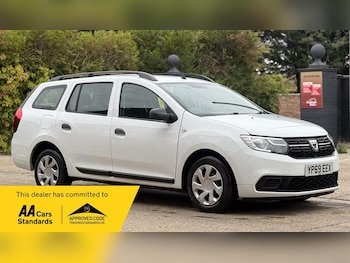 2019 (69) - 0.9 TCe Essential Euro 6 (s/s) 5dr