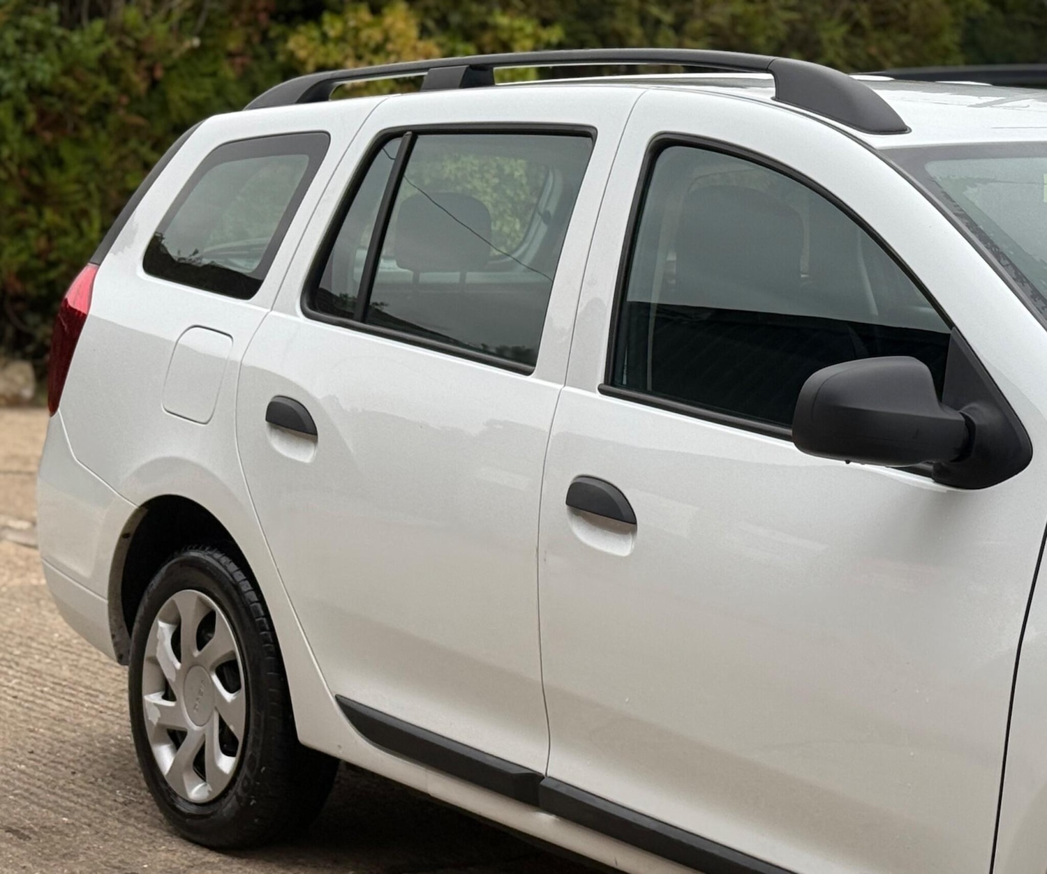 Used Dacia Logan MCV 2019 for sale - 76236857: Photo 27