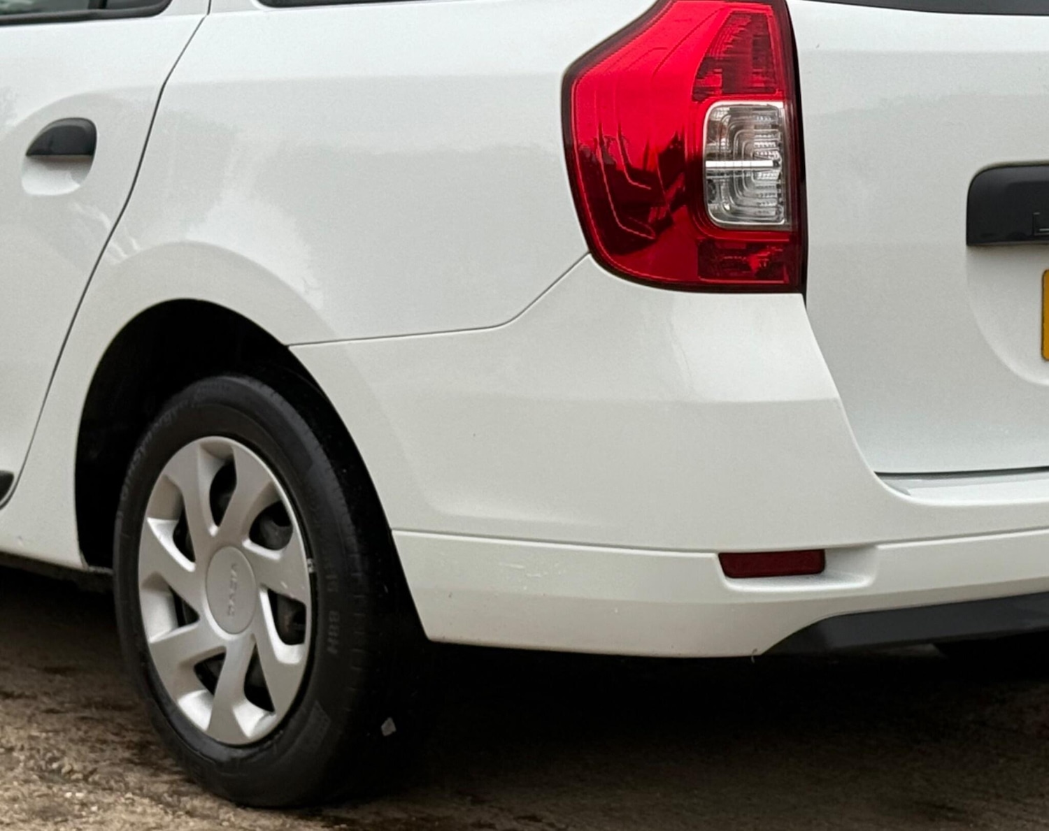 Used Dacia Logan MCV 2019 for sale - 76236857: Photo 32