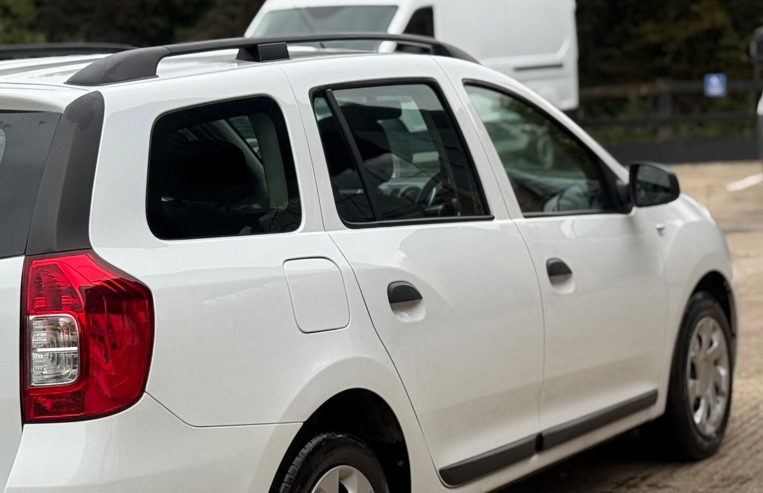 Used Dacia Logan MCV 2019 for sale - 76236857: Photo 36