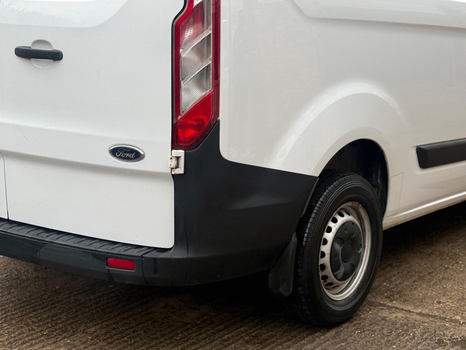 Used Ford Transit Custom 2018 for sale - 77493725: Photo 30