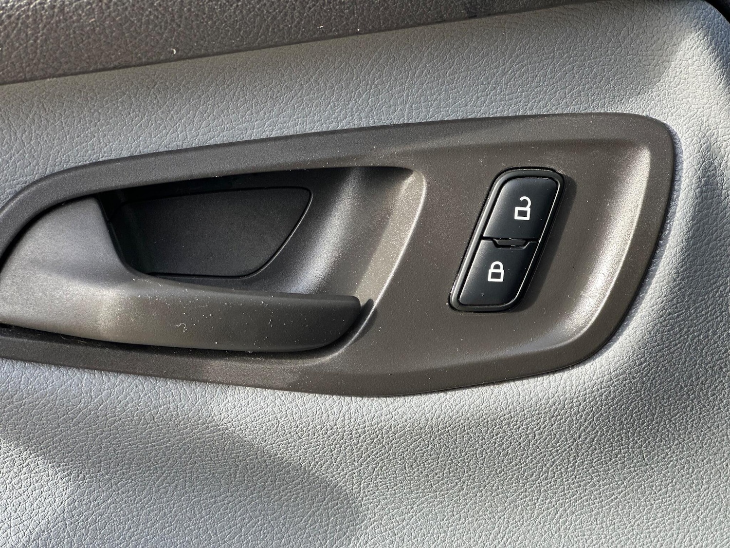 Used Ford Transit Custom 2016 for sale - 76391943: Photo 39