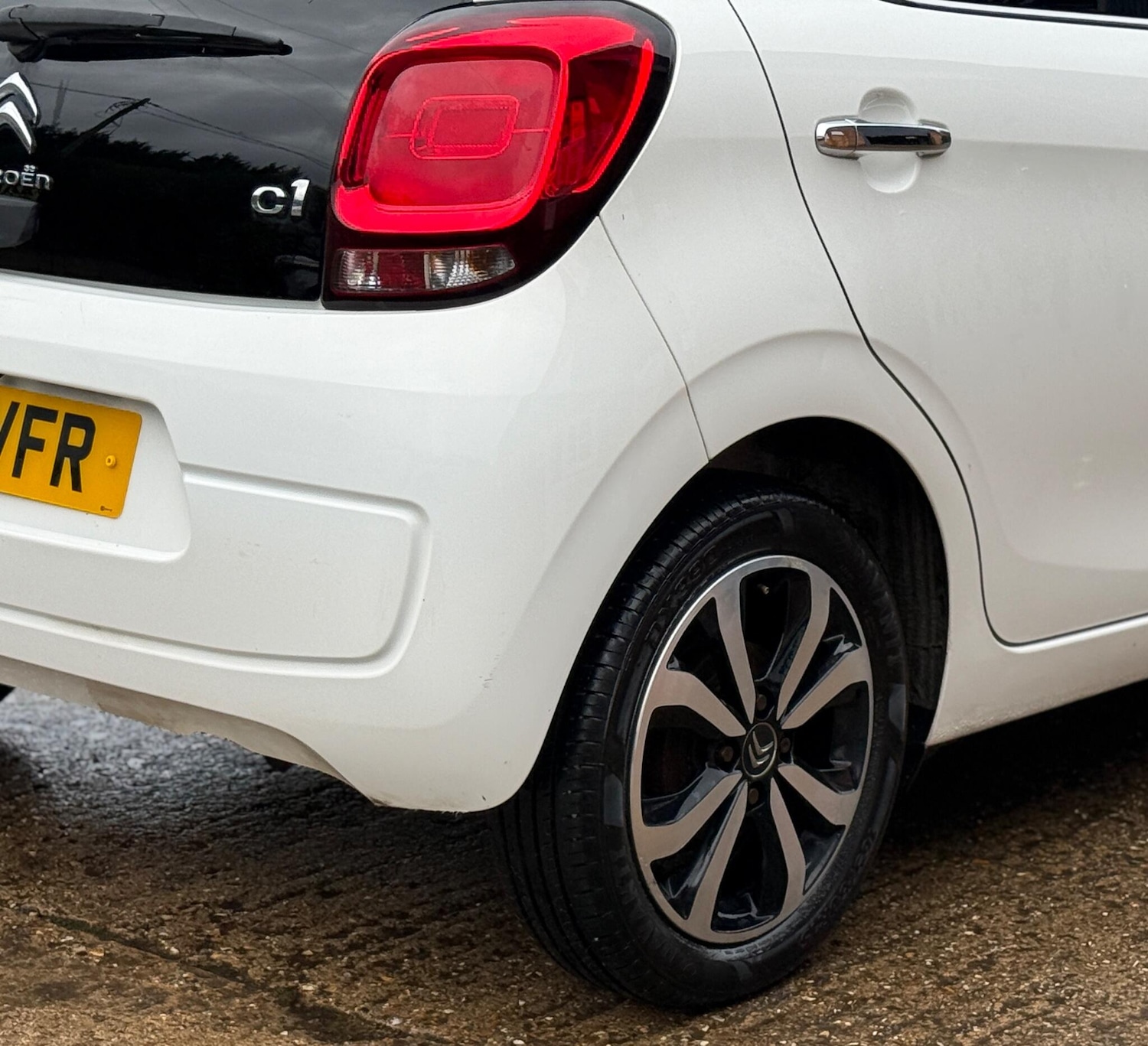 Used Citroen C1 2017 for sale - 76663116: Photo 30