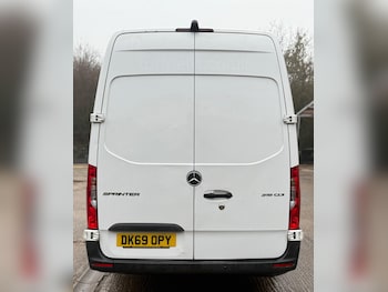 Used Mercedes-Benz Sprinter 2019 for sale - 76588764: Photo