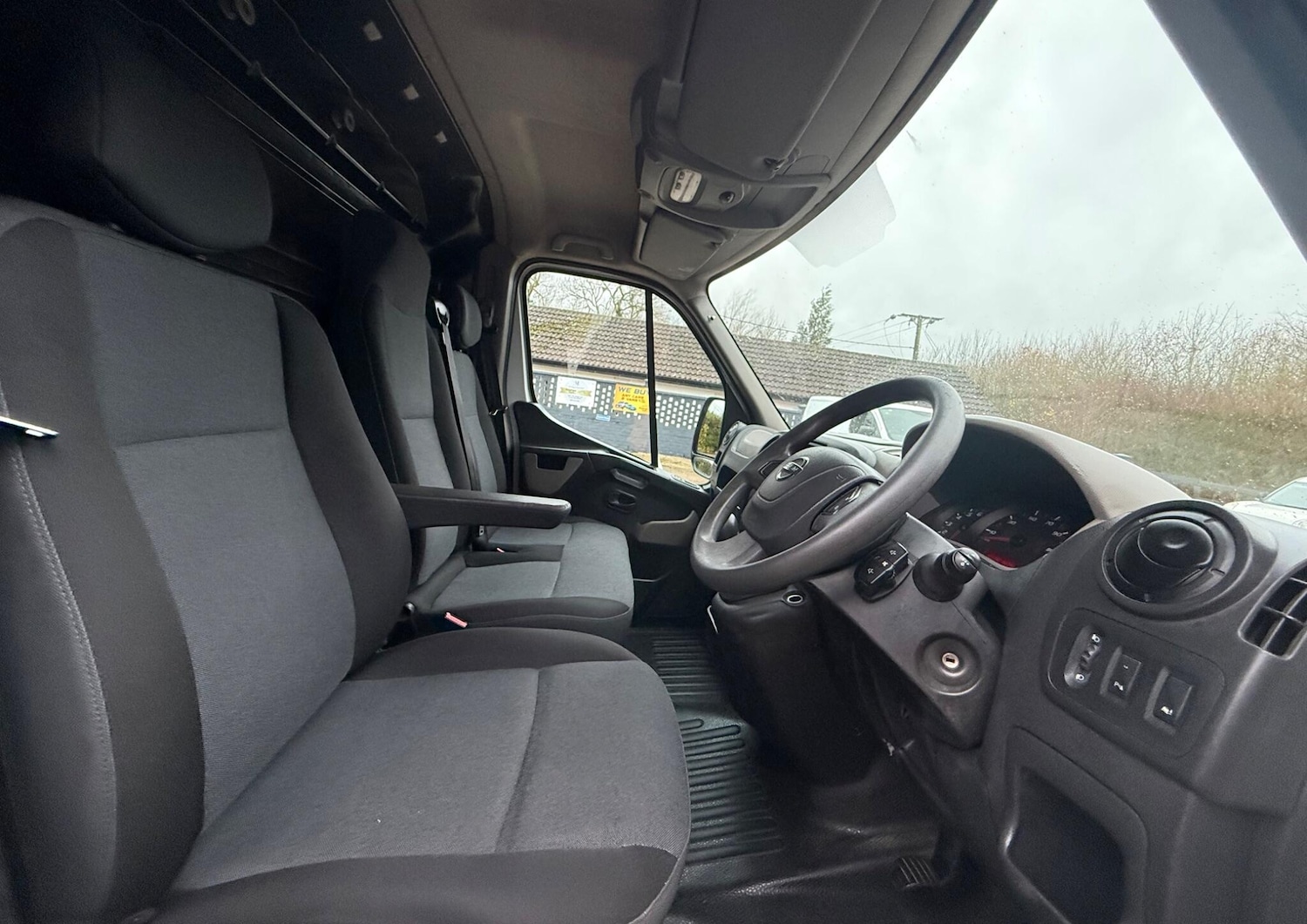 Used Nissan NV400 2017 for sale - 76863090: Photo 9