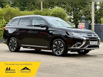 Used Mitsubishi Outlander 2017 for sale - 78502293: Photo