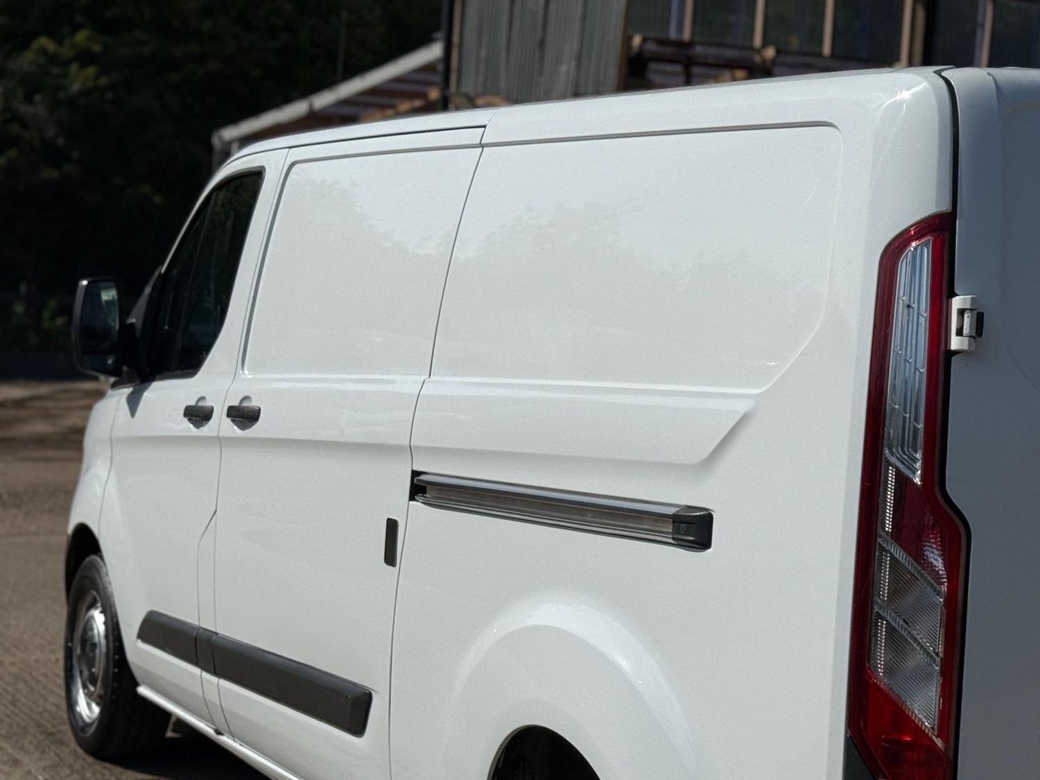 Used Ford Transit Custom 2017 for sale - 76638002: Photo 27